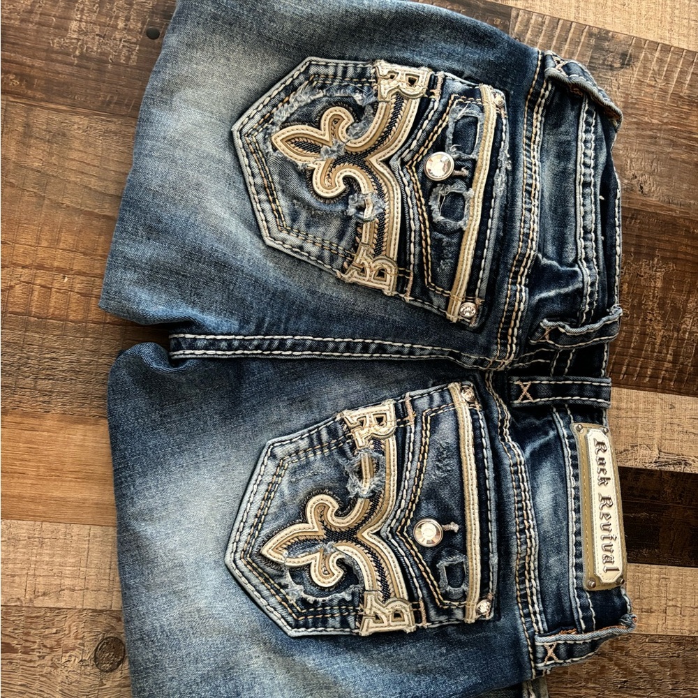 Rock Revivals Size. 26 - Picture 2 of 3